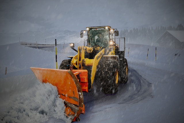 Features of Snow Removal Services
