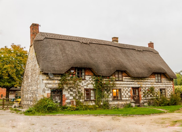 Sustainable Home Maintenance: Green Solutions for Exterior Cleaning
